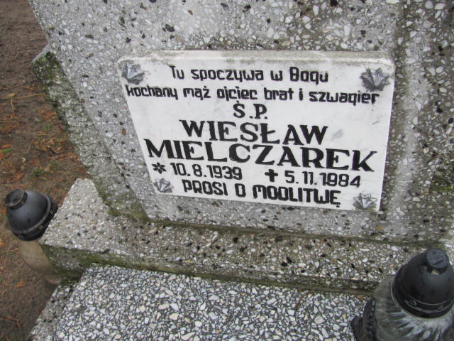 Wiesław Mielczarek 1939 Szczaniec - Grobonet - Wyszukiwarka osób pochowanych